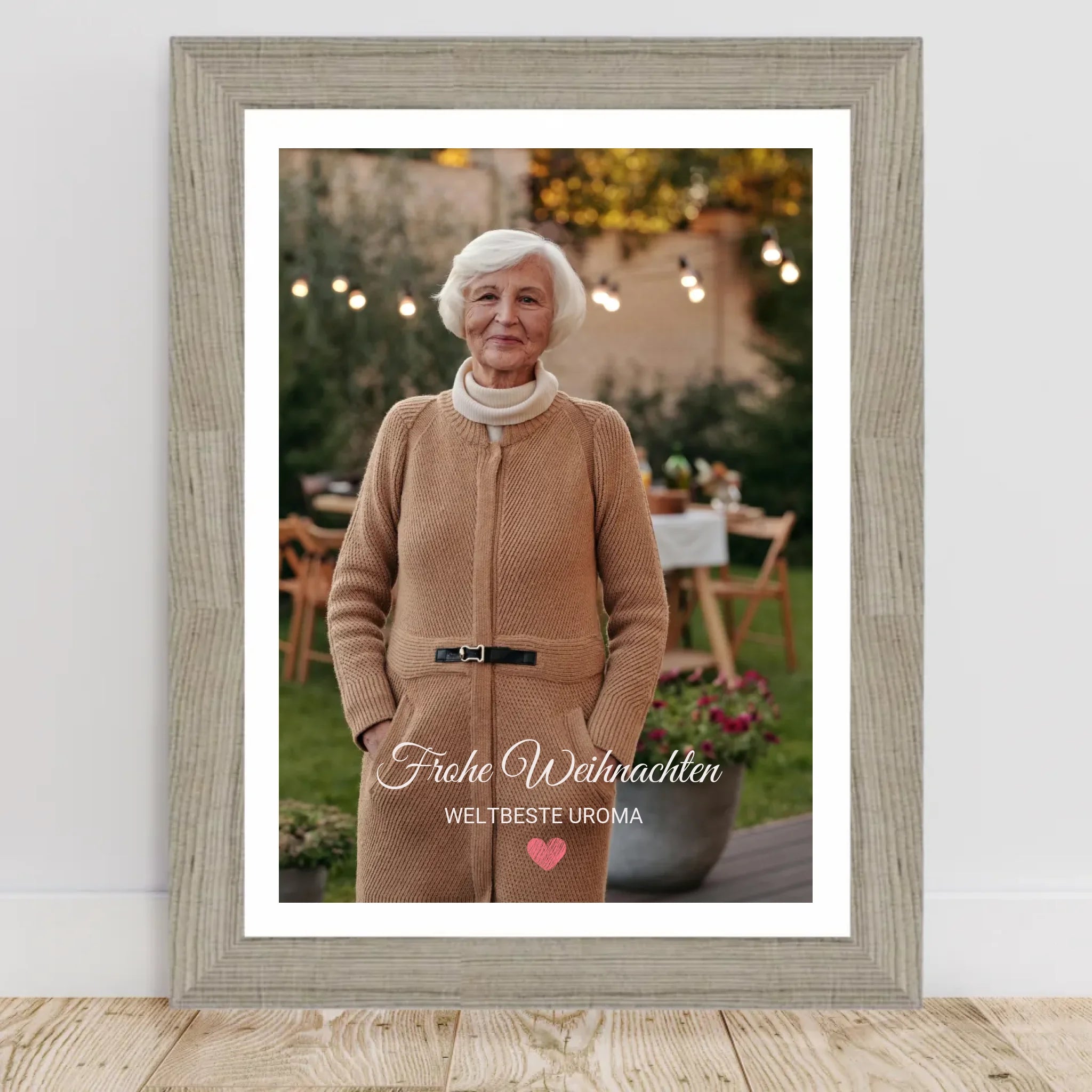 Uroma Foto Weihnachtsgeschenk Poster mit Bilderrahmen personalisierbar - Cantty